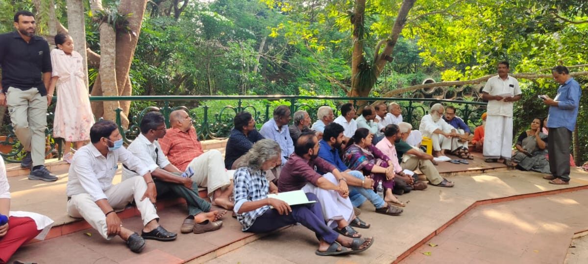 സന്ദീപ് പാണ്ഡെ സരോവരം പാർക്ക് സന്ദർശിച്ചു.