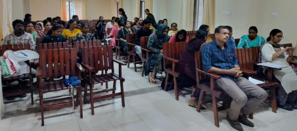 പന്തലായനി തൊഴിലുറപ്പ് ഒമ്പുഡ്സ് മാൻ സിറ്റിംഗ്.