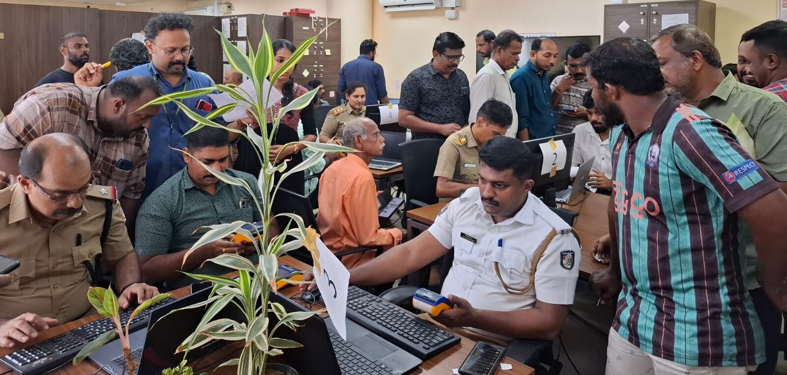 മെഗാ ഇ ചെലാൻ അദാലത്ത്.