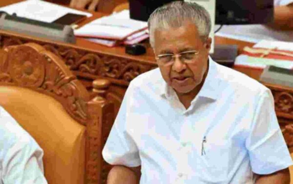 കേരളം അതിദാരിദ്ര്യമുക്തമെന്ന് നിയമസഭയിൽ പ്രഖ്യാപിച്ച്‌ മുഖ്യമന്ത്രി; തട്ടിപ്പെന്ന് പ്രതിപക്ഷം