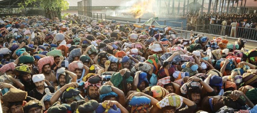 ശബരിമലയിൽ വൻ തിരക്ക്