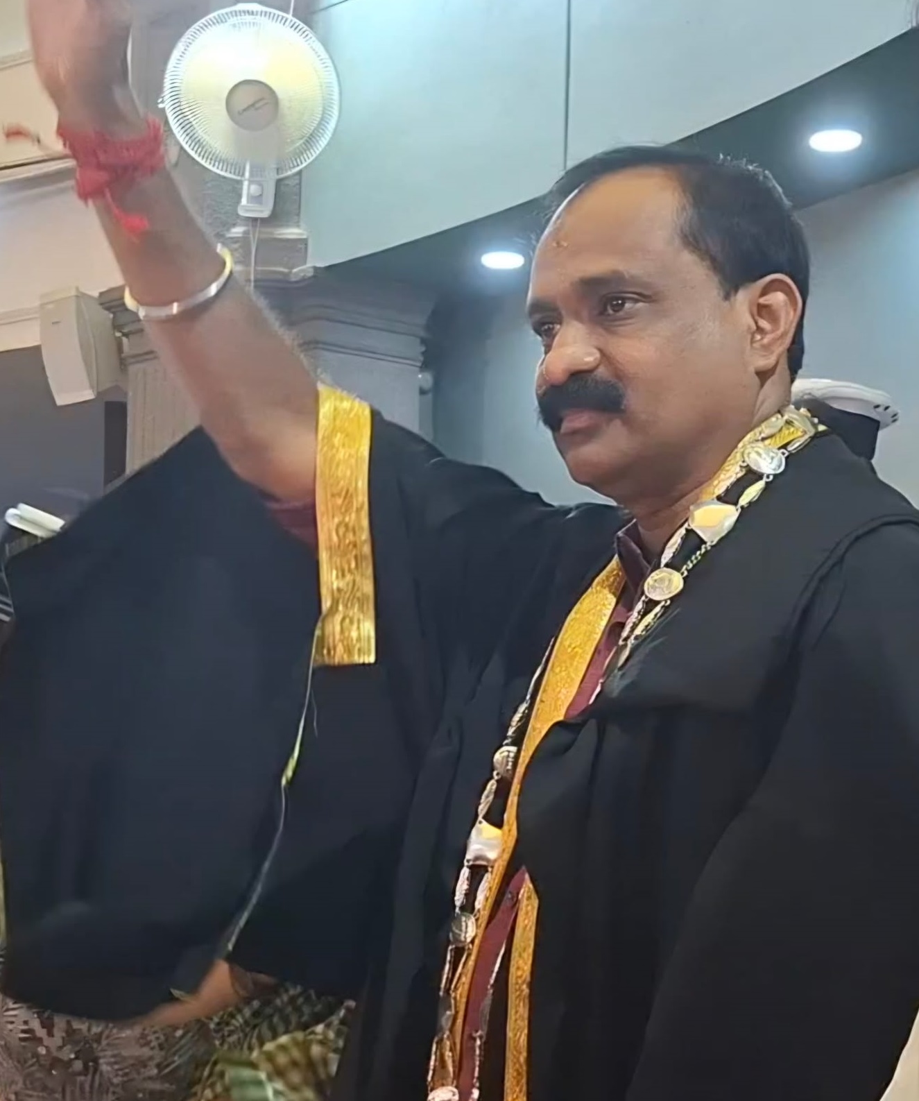 കോർപ്പറേഷൻ മേയർ