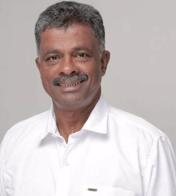 വാഹനാപകടത്തിൽ സ്ഥാനാർഥി മരിച്ചു