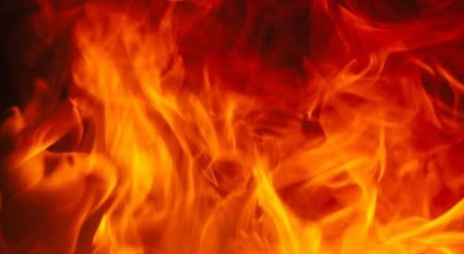 കൊച്ചി നഗരത്തിൽ തീപിടുത്തം