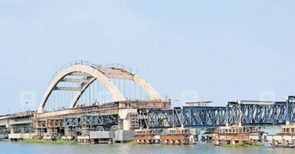 പാലം തുറന്ന് കൊടുക്കാൻ നാളുകൾ മാത്രം