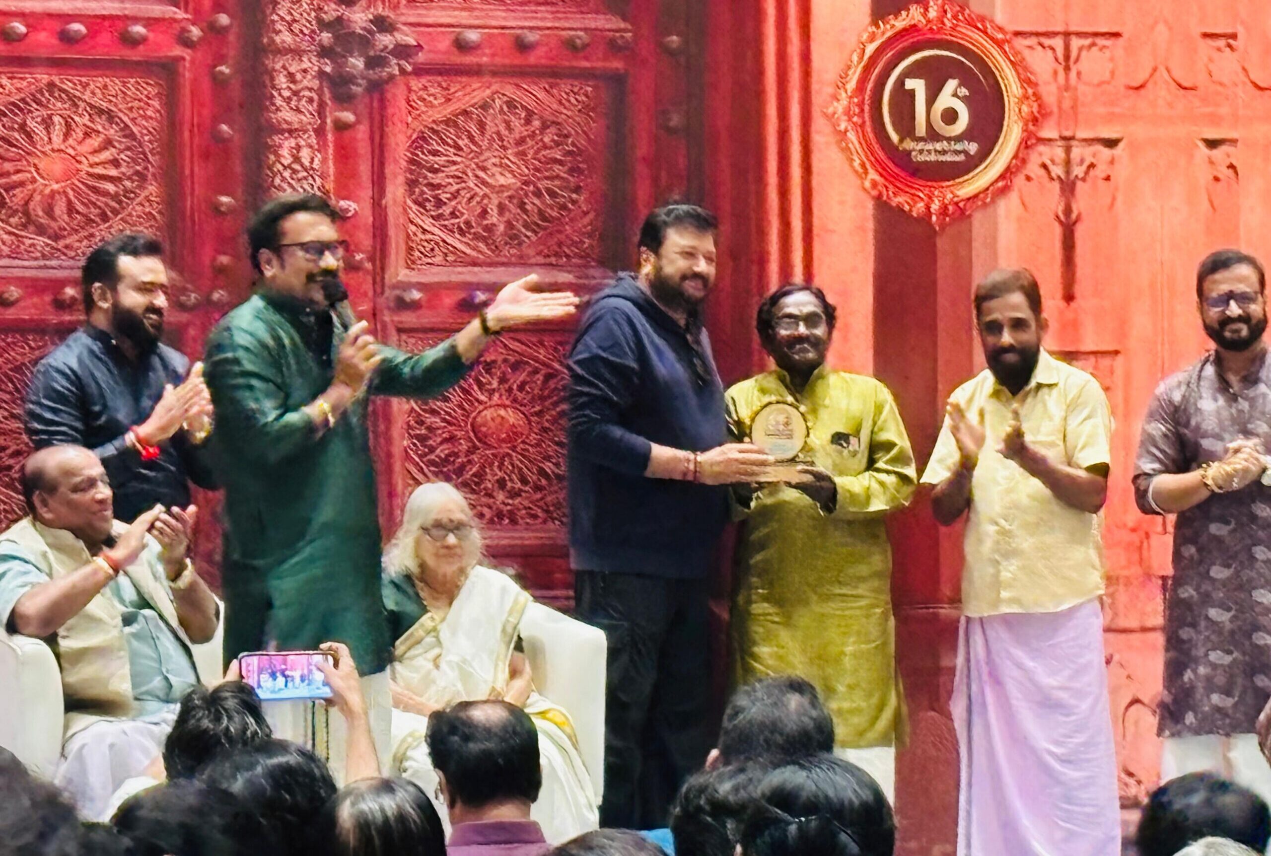 കരിക്കകം ത്രിവിക്രമന് അംഗീകാരം