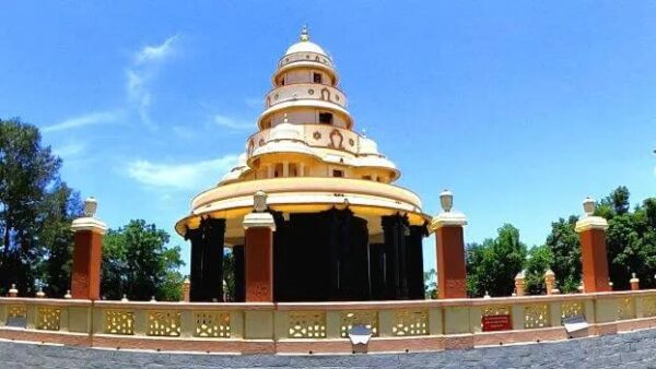 വർക്കല ശിവഗിരി തീർഥാടന കാലത്തിന് ഇന്ന് തുടക്കമായി