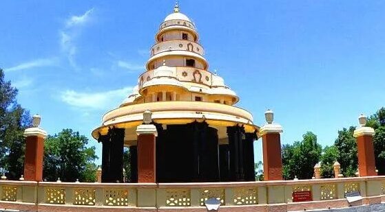 വർക്കല ശിവഗിരി തീർഥാടന കാലത്തിന് ഇന്ന് തുടക്കമായി