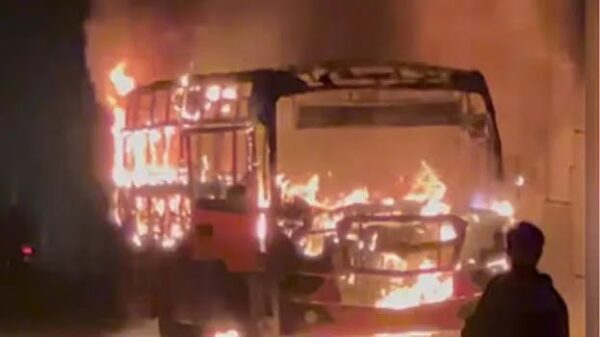 കെഎസ്ആർടിസി ബസ് കത്തിനശിച്ചു