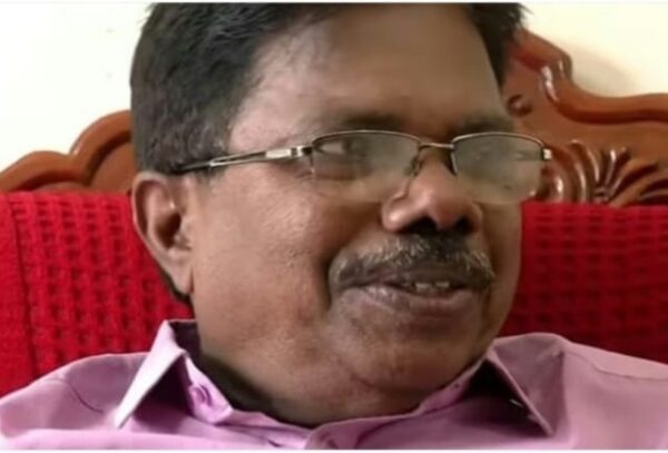 സഖാവ് പറഞ്ഞു വായിച്ചു നോക്കാതെ ഒപ്പിട്ടു