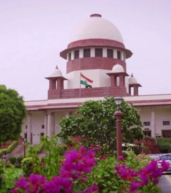 ദൈവത്തെ പോലും വെറുതെ വിട്ടില്ല