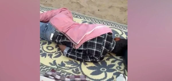 കഞ്ചാവ് ബീച്ചിൽ ഉണക്കാനിട്ടു