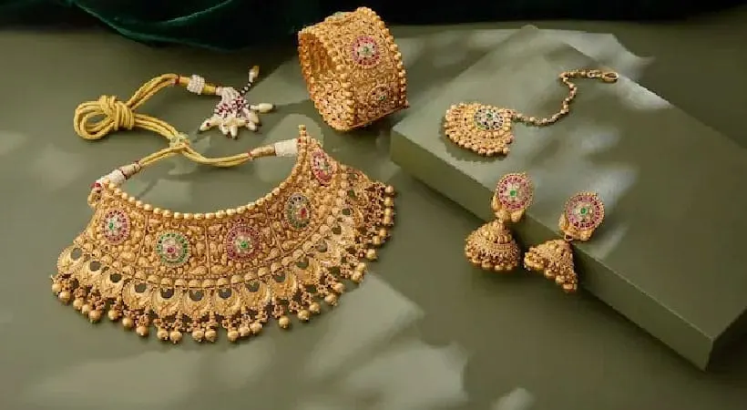 വിലയിൽ സ്വർണം