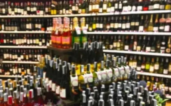 പരിസരത്തെ ബെവ്കോ കൗണ്ടറുകൾ