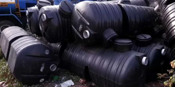 കോർപ്പറേഷനിൽ ലക്ഷങ്ങളുടെ ഡ്രെയിനേജ് ടാങ്കുകൾ നശിക്കുന്നു