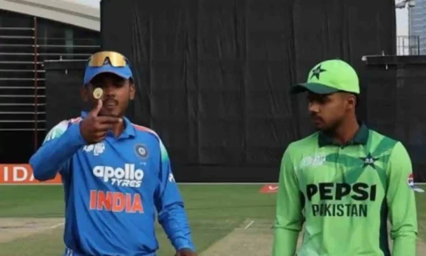 അണ്ടര്‍ 19 ലോകകപ്പില്‍ ടോസിനിടെ പാക് നായകനെ മൈതാനമധ്യത്തില്‍ അവഗണിച്ച് ആയുഷ് മാത്രെ