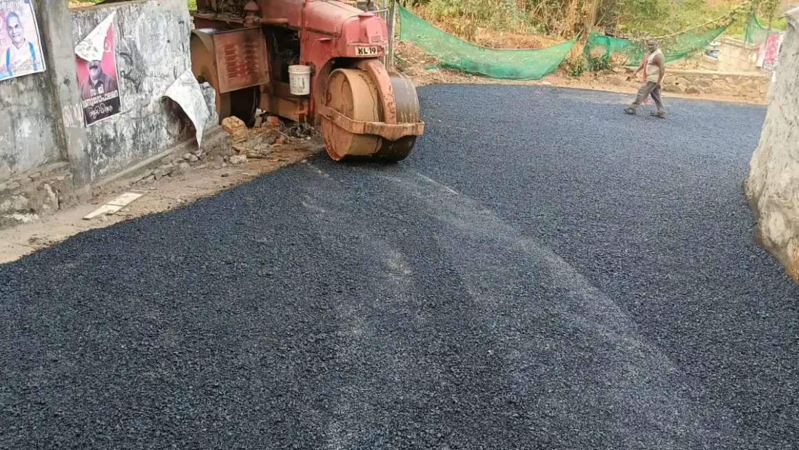 കുതിരവട്ടം പപ്പുവിന്റെ റോഡ് റോളർ വീണ്ടും