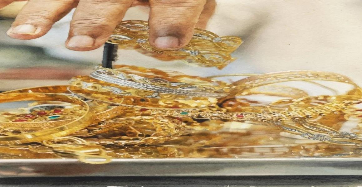 സ്വർണ്ണവില; ഉച്ചയ്ക്ക് പിന്നാലെ വീണ്ടും മാറ്റം, ആശങ്കയിൽ ഉപഭോക്താക്കൾ