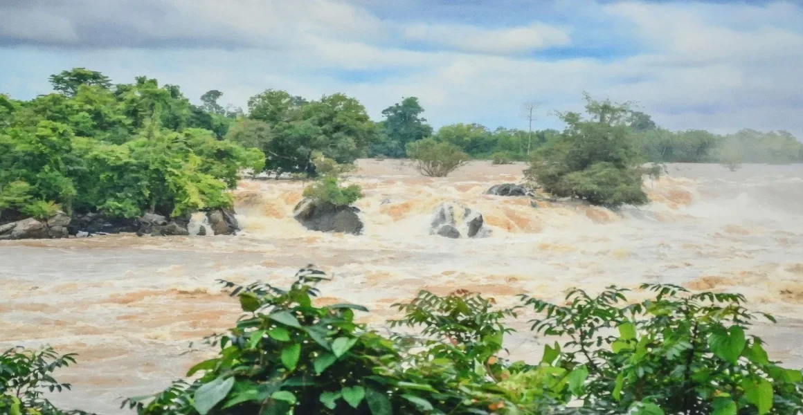 ഒമാനിൽ മിന്നൽ പ്രളയം: മൂന്ന് മലയാളികൾക്ക് ദാരുണാന്ത്യം; ആറുപേർ രക്ഷപ്പെട്ടത് അത്ഭുതകരമായി