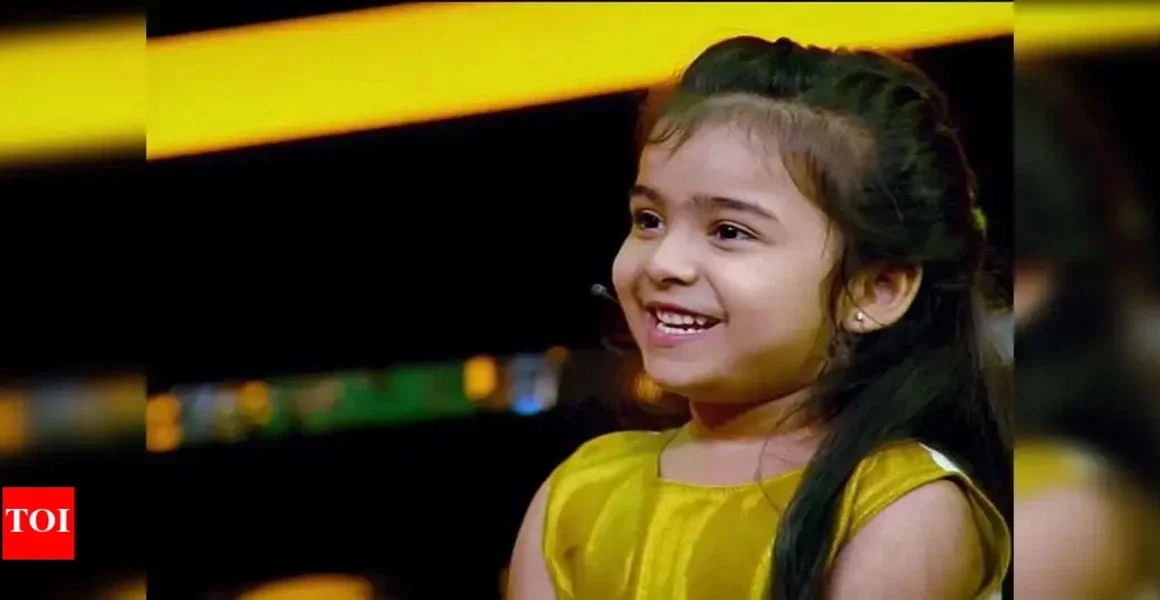 വൃദ്ധി വിശാലിന്റെ കട്ട ട്രോൾ! അഖിൽ മാരാറും അഞ്ജലി നായരും കുട്ടിത്താരത്തിന് മുന്നിൽ ക്ലീൻ ബോൾഡ്…